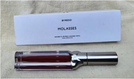 Image du produit Byredo Rouge à lèvres liquide vinyle (301 - Fantôme)