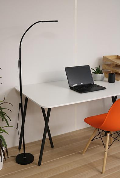 Produktbild Unilux LED-Tisch-/Stehleuchte FLEXLED, schwarz (1 lm)