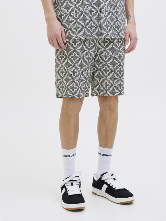 Actual product image Jack & Jones Relaxed Fit Shorts Shorts (XL)