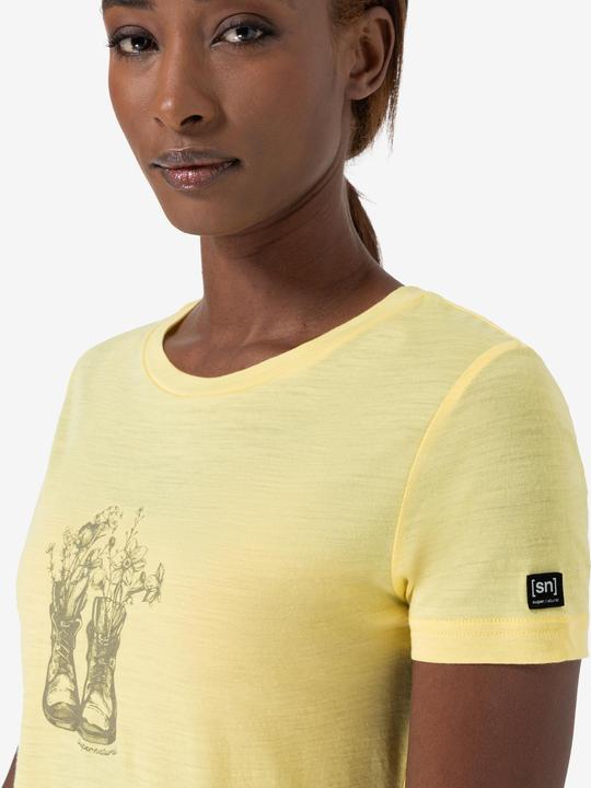 Produktbild Super Natural Women's Flower Boots Tee (S)