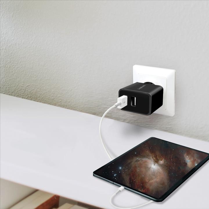 Actual product image LogiLink USB socket adapter (12 W)