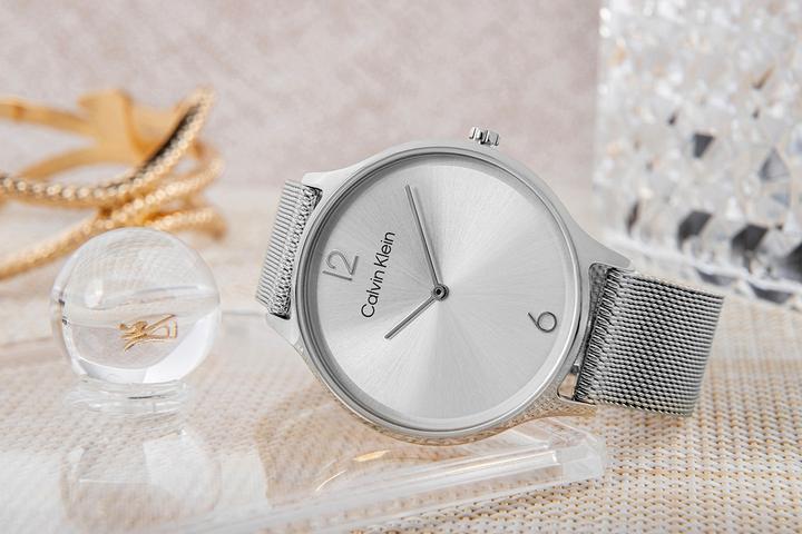 Produktbild Calvin Klein Timeless Mesh 38 Silbrig (Analoguhr, 38 mm)