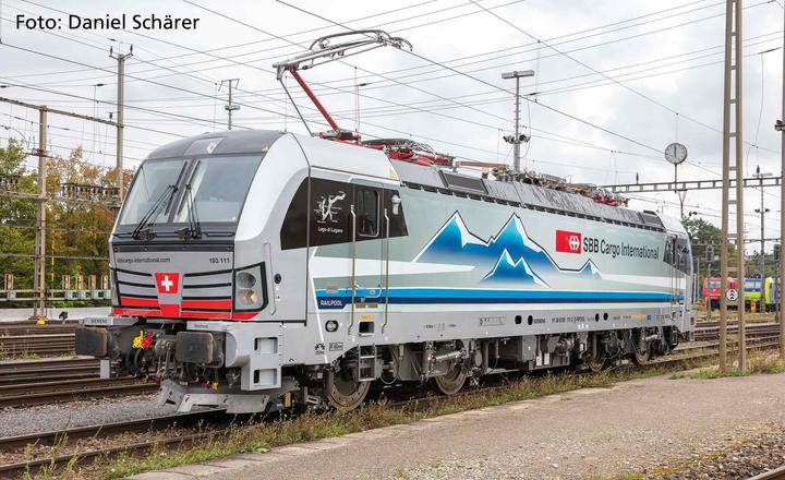 Actual product image Piko SBB Cint/Railpool electric locomotive Vectron 193 111 Lago di Lugano Ep. VI DCS (Track H0)