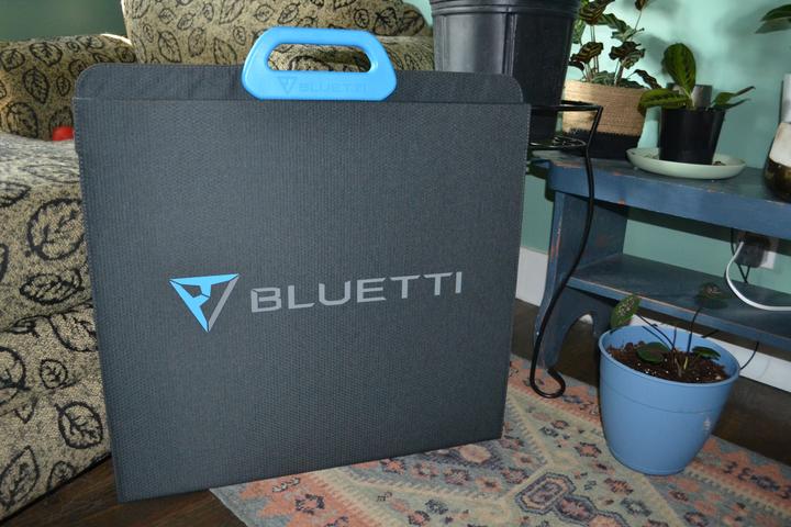 Immagine prodotto Bluetti PV200 (200 W, 7.30 kg)