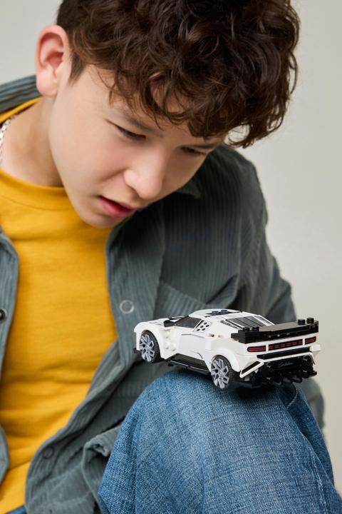Productafbeelding LEGO Bugatti Centodieci Hypersportwagen (77240, LEGO Snelheidskampioenen)