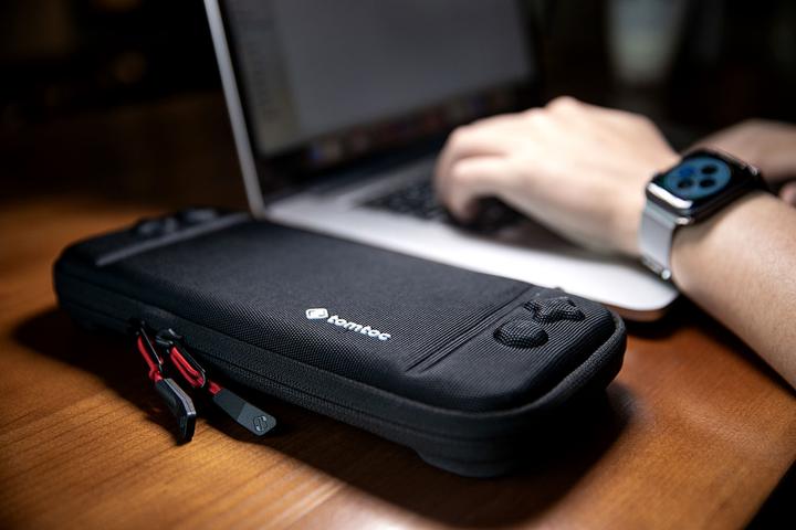 Produktbild tomtoc Slim Case (Switch)