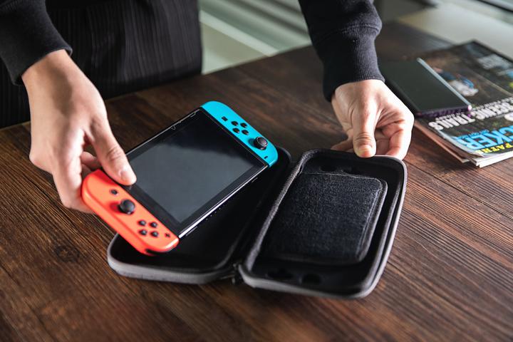 Produktbild tomtoc Slim Case (Switch)
