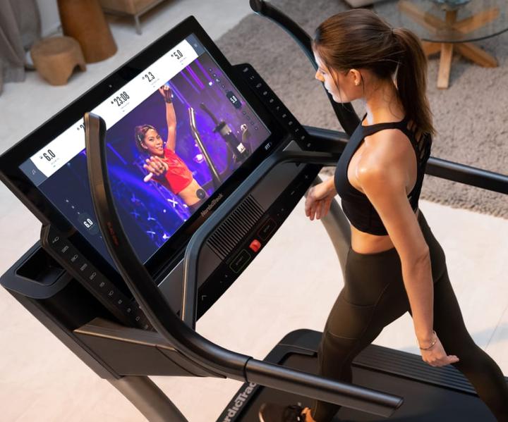 Produktbild Nordictrack Commercial Incline Trainer X32i