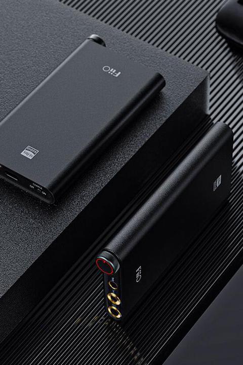 Immagine prodotto FiiO Q3 (USB-DAC, Potenziamento dei bassi)