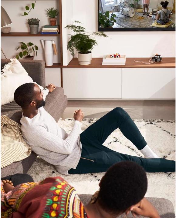 Actual product image Google Chromecast with TV US version (Android Go)