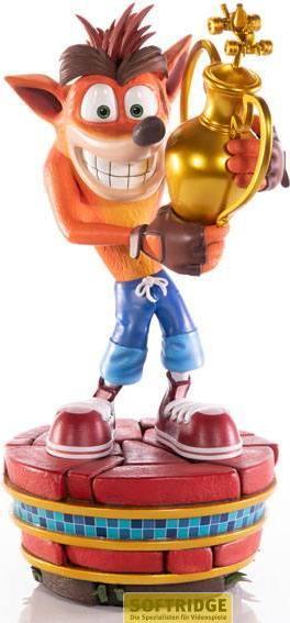Magni First4Figures - Crash Team Racing Nitro-Fueled (Crash Winner) RESIN /Figure