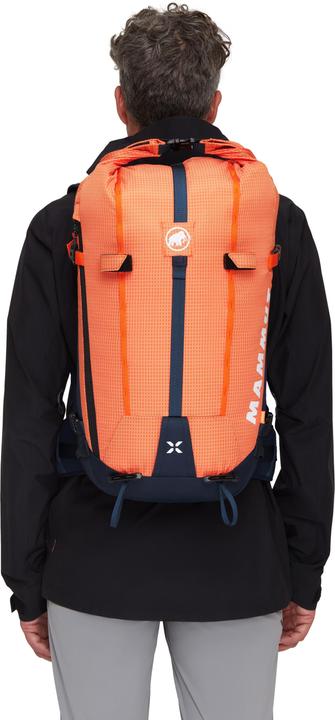 Actual product image Mammut Trion 28 (28 l)