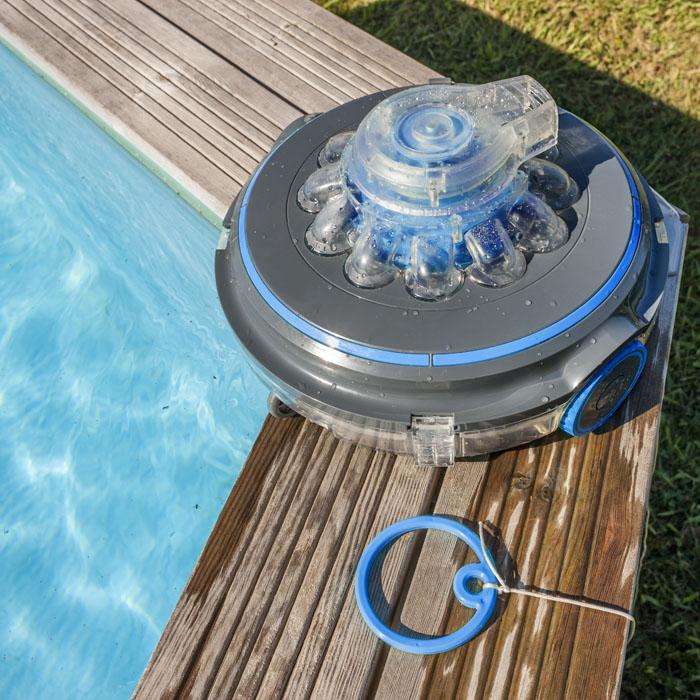 Actual product image Gre Pool robot WET Runner PLUS - automatic floor cleaner