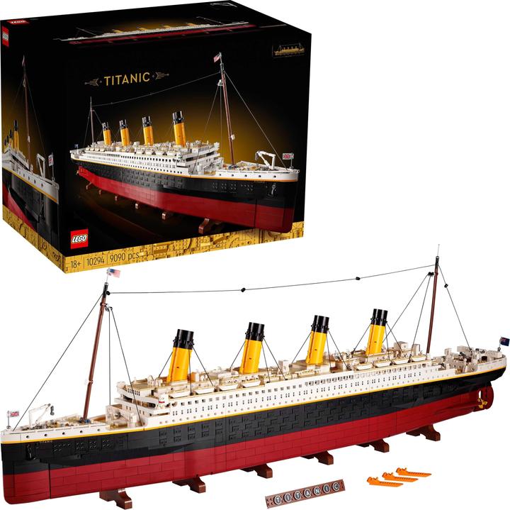 Actual product image LEGO Titanic (10294, LEGO Creator Expert, LEGO Rare Sets)