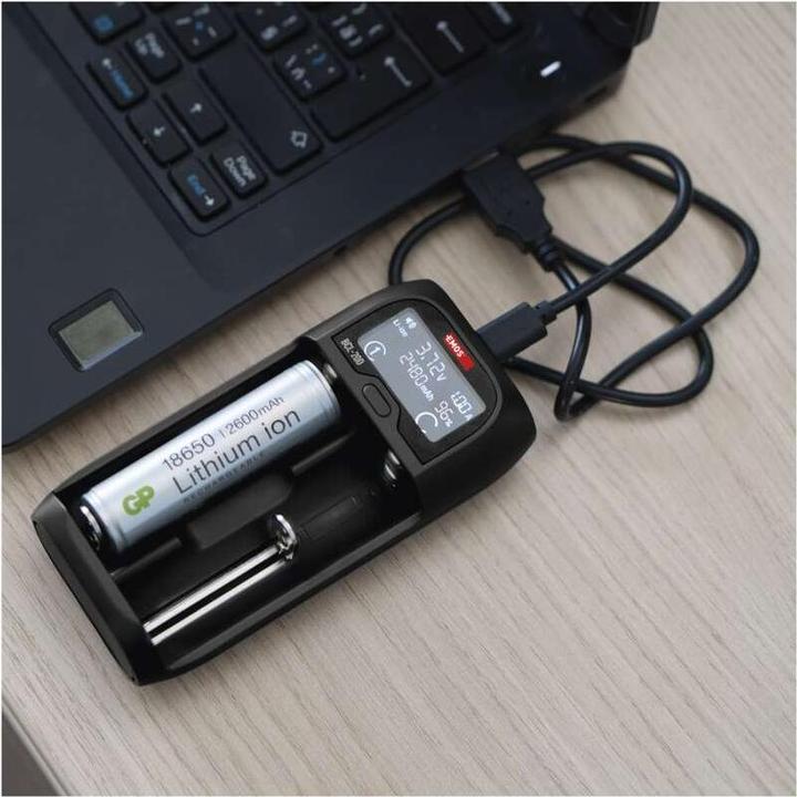 Actual product image Emos Universal Li-ion Battery Charger BCL-20D (1 pcs., Battery + charger)