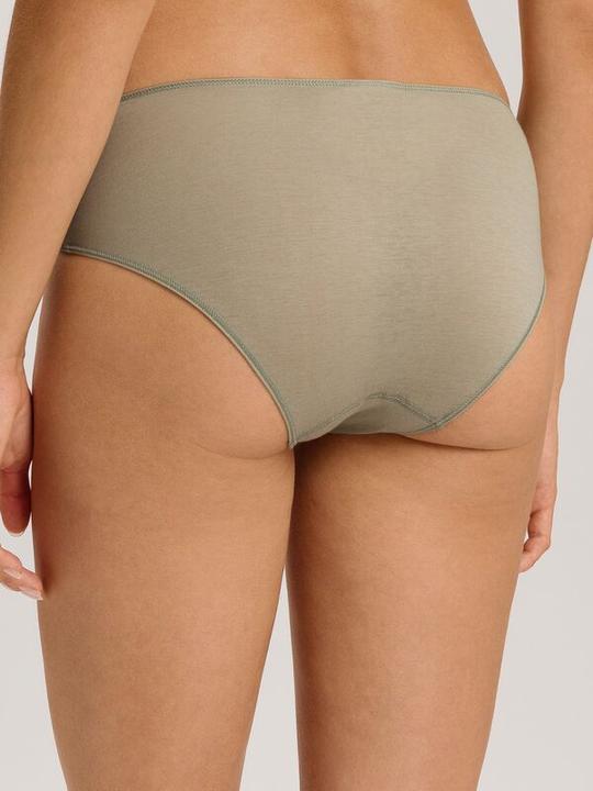 Actual product image Hanro Ultralight Midi Slip (L)