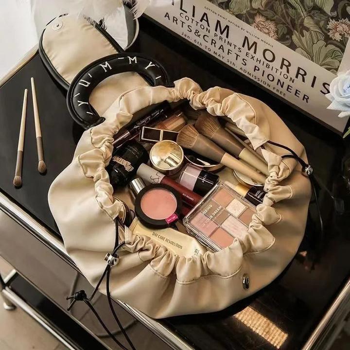 Actual product image Only-Bags.Store Portable make-up bag for everyday use large capacity travel toiletry bags Cosmetic