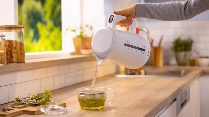 Actual product image Bosch Hausgeräte BOSC Kettle (1.70 l, EU plug)