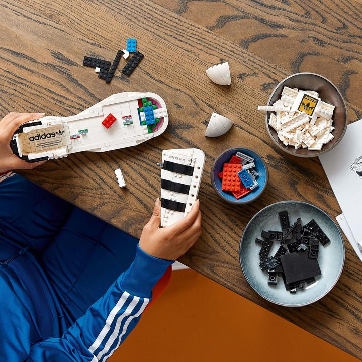 Productafbeelding LEGO Adidas Originals Superstar (10282, LEGO Icons)