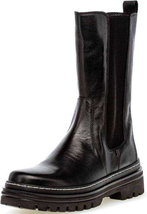 Gabor Stiefel (37)