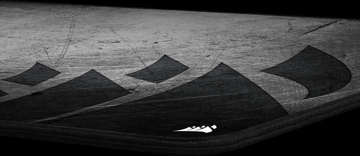 Actual product image Corsair MM300 PRO Premium leak-proof fabric gaming mouse pad - medium size (M)