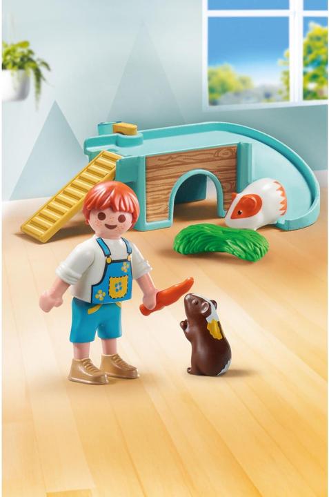 Image du produit Playmobil Garçon avec cochon d'Inde (71746, Playmobil Ma vie)