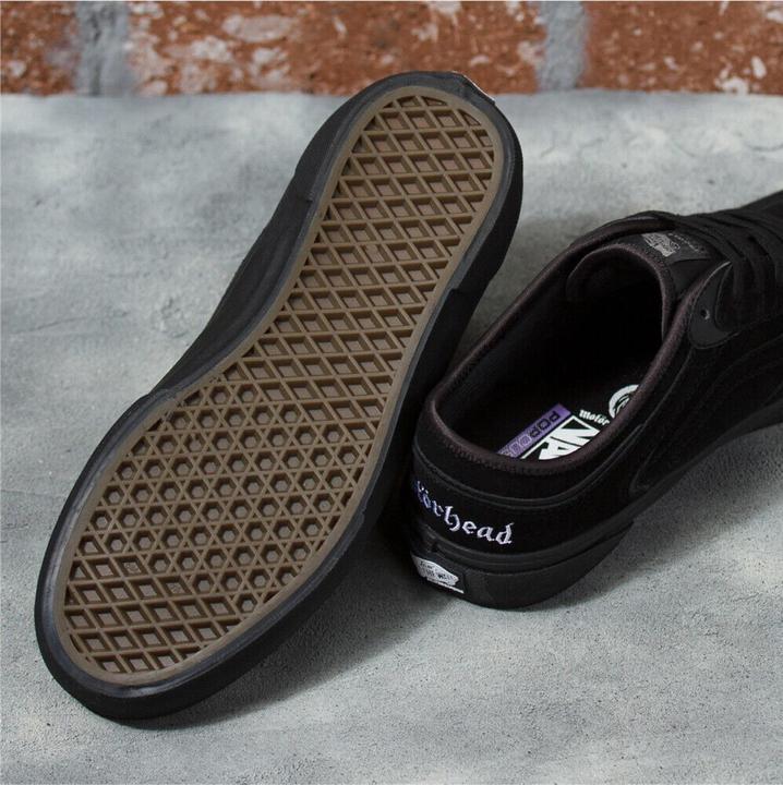 Actual product image Vans Rowley Motörhead (40)