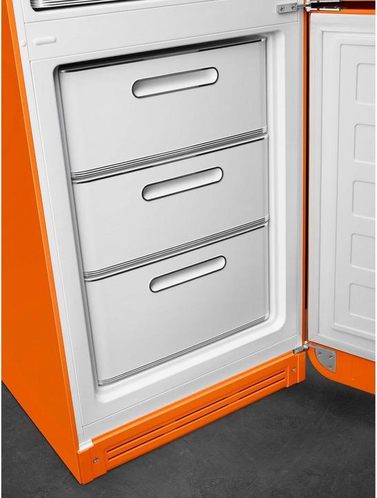 Actual product image Smeg Retro Style FAB32ROR5 (331 l)