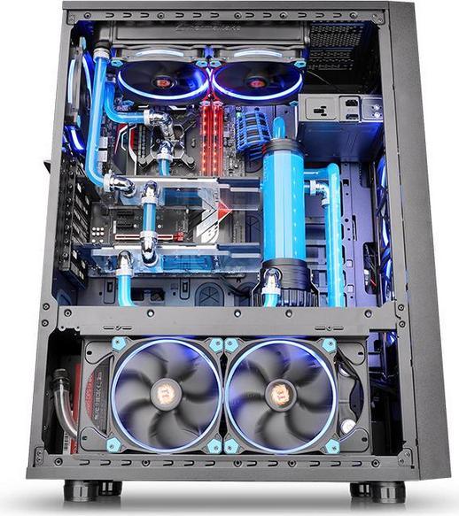 Actual product image Thermaltake Core X71 Tempered Glass Edition (mATX, Mini-ITX, ATX)
