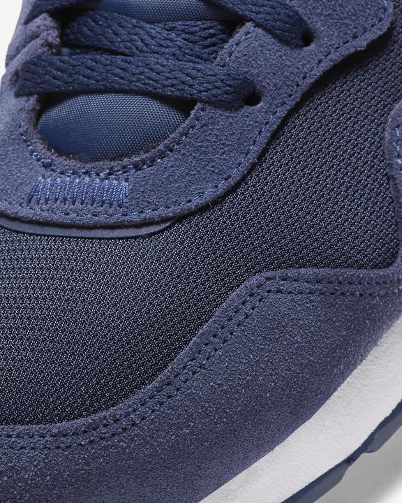 Produktbild Nike Venture Runner (42)