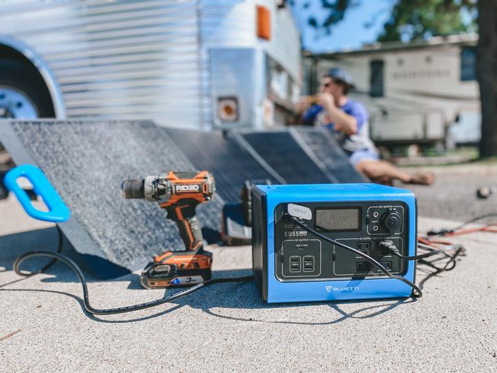Immagine prodotto Bluetti PV200 (200 W, 7.30 kg)