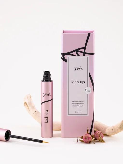 Actual product image Yeé Lash Up Forte (5 ml)