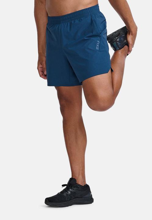 Actual product image 2XU Motion 6inch Shorts (S)
