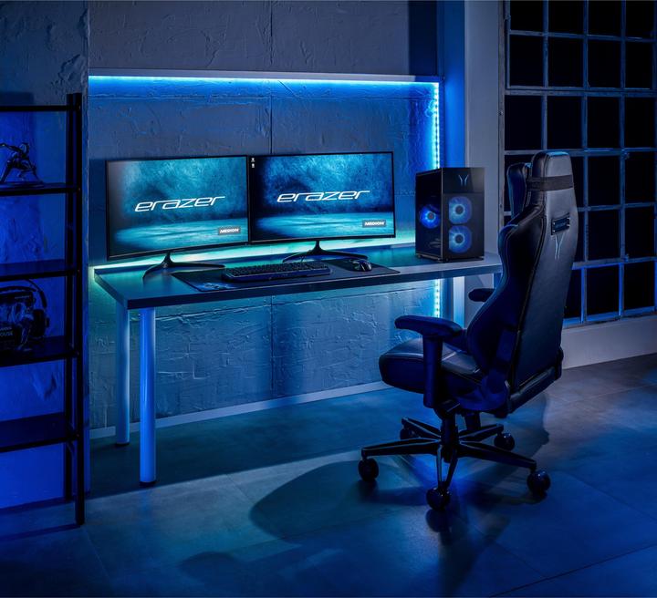Produktbild Erazer Hunter X30 MD35466 (Intel Core Ultra 7 265KF, 32 GB, 2000 GB, GeForce RTX 5080)
