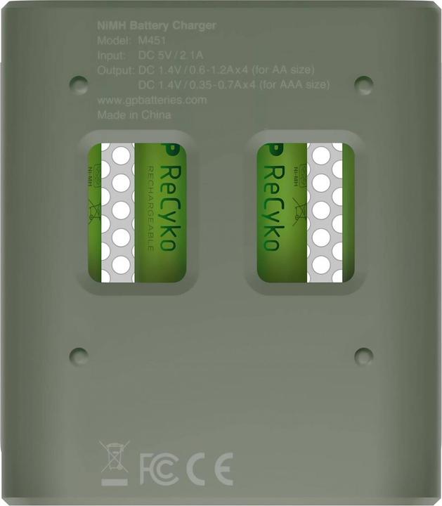 Actual product image GP Batteries ReCyko M451/100 4-Port USB Ladegerät inkl.4xAAA NiMh 950mAh (5 pcs., AAA, 950 mAh, Battery + charger)