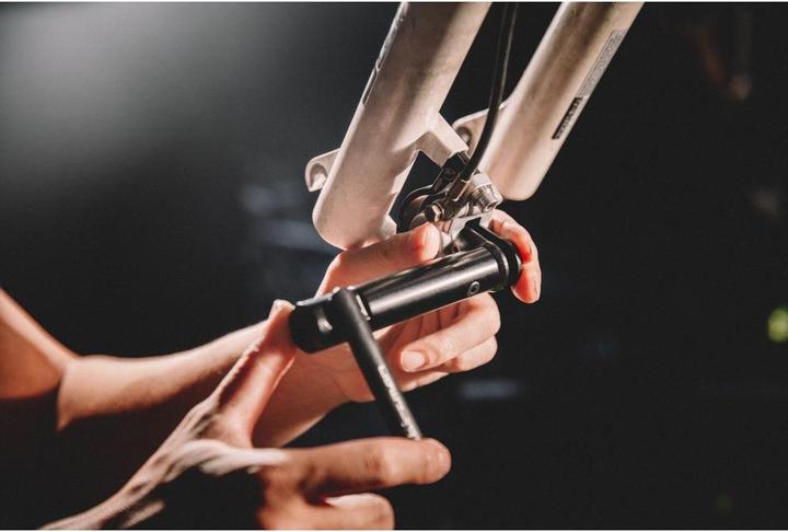 Actual product image Birzman Brake Piston Pusher