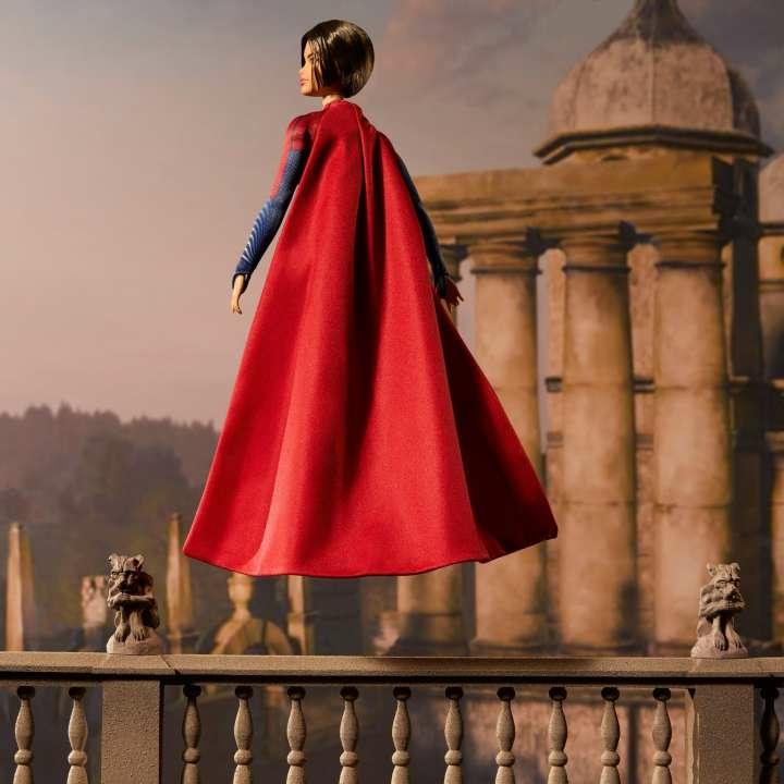 Immagine prodotto Barbie Signature Supergirl