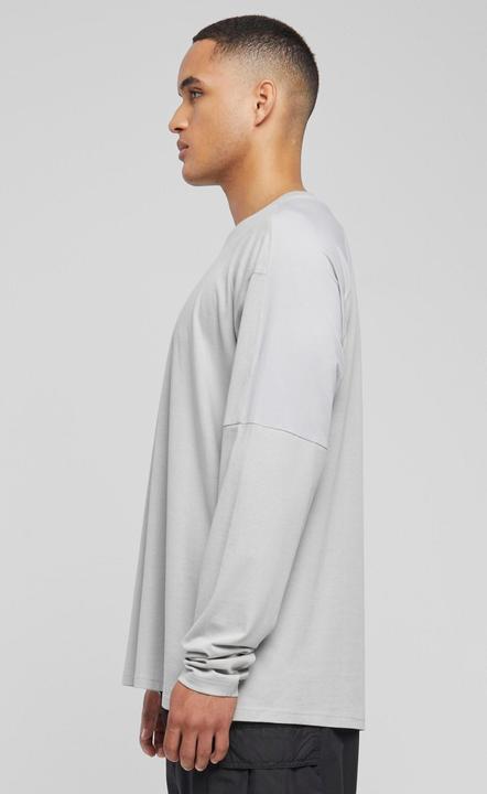 Actual product image Urban Classics Raglan Back Longsleeve (M)