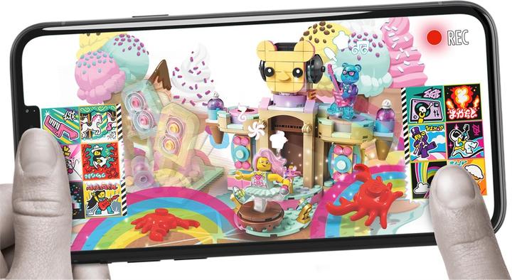 Actual product image LEGO Candy Castle Stage (43111, LEGO Vidiyo)