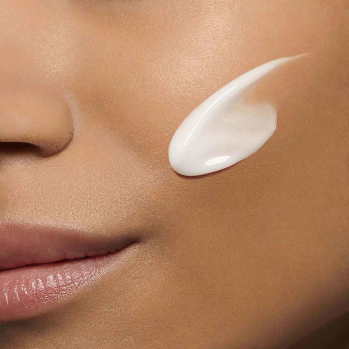 Produktbild Clarins Pore Control (30 ml)