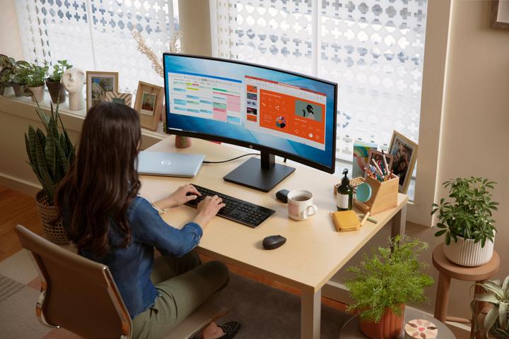 Immagine prodotto HP P34hc (3440 x 1440 pixel, 34")