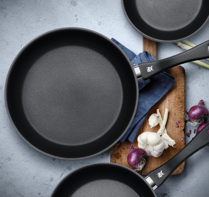 Actual product image WMF Devil (20 cm, Pan set + pot set, Stainless steel)