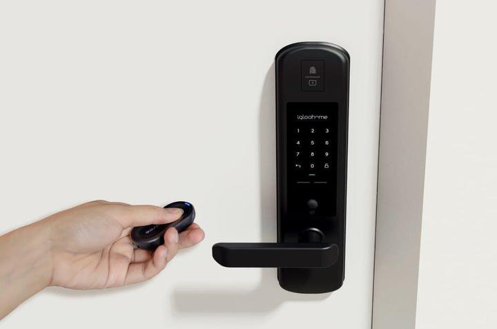 Actual product image Igloohome Keyfob Bluetooth