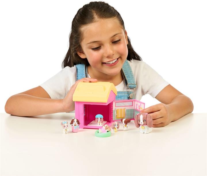 Actual product image Moose Little Live Pets Surprise House