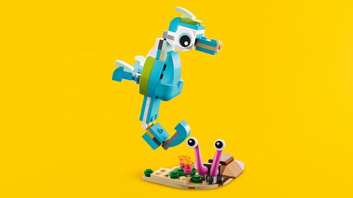 Actual product image LEGO Dolphin and turtle (31128, LEGO Creator 3-in-1)