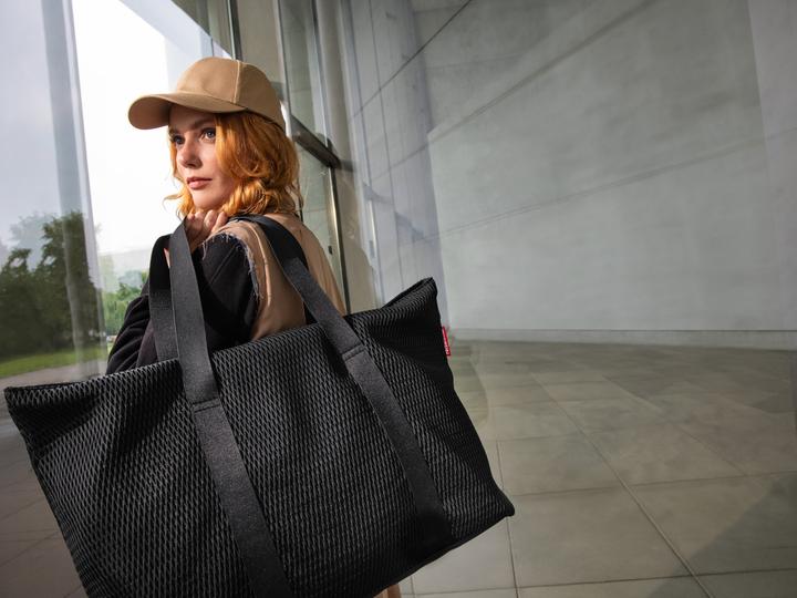 Produktbild reisenthel extralite shopper L mesh black