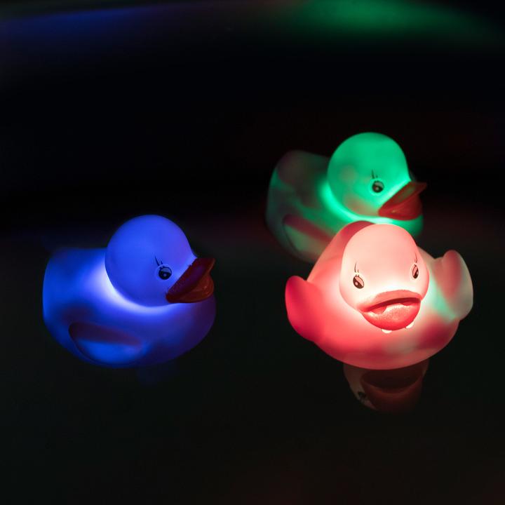 Actual product image TOP LED Bathing Ducks
