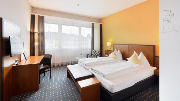 4* indulgence stay for 2