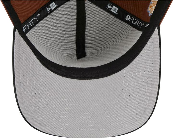 Actual product image New Era 9Forty Trucker Sidepatch New York Yankees