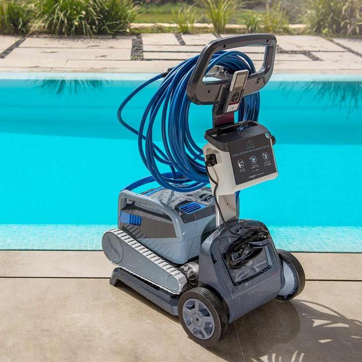 Produktbild Dolphin M700 mit Caddy